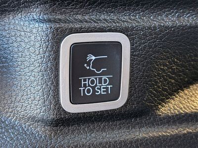 2022 Jeep Grand Cherokee L - Photo 12