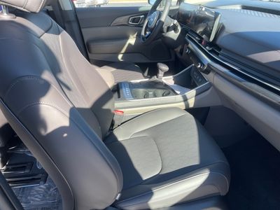 2026 Kia Carnival - Photo 15