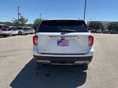 2023 Ford Explorer — interior view