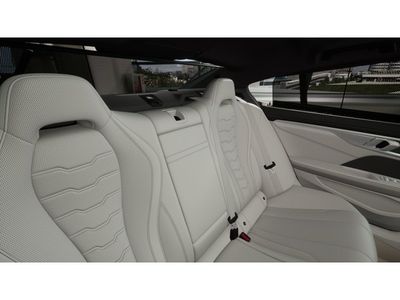 2026 BMW 8 Series - Photo 12