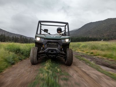 2025 Can-Am Defender DPS HD7 - Photo 13