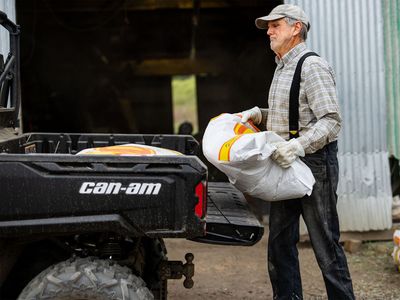 2025 Can-Am Defender DPS HD7 - Photo 7