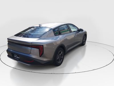 2025 Kia K4 - Photo 7