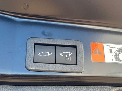 2026 Toyota RAV4 - Photo 32