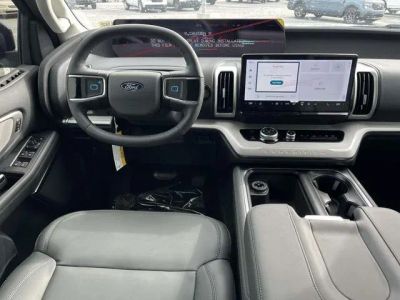2026 Ford Expedition - Photo 9