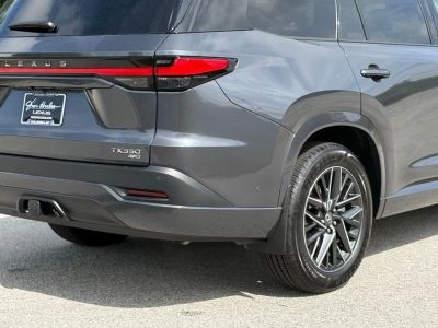 2025 Lexus TX - Photo 13