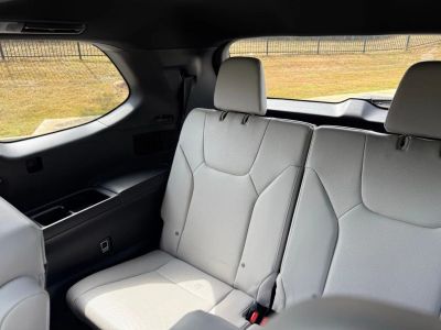 2025 Lexus TX - Photo 27