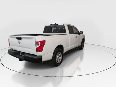 2022 Nissan Titan - Photo 7