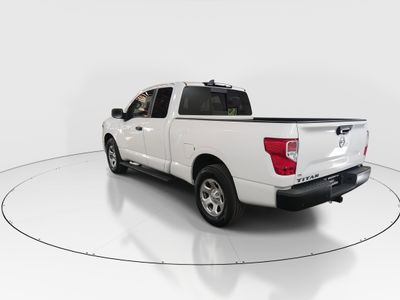2022 Nissan Titan - Photo 5