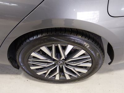 2024 Nissan Altima - Photo 10