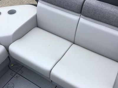 2025 Sea-Doo Switch Sport Compact - 170 hp Painted - Photo 5
