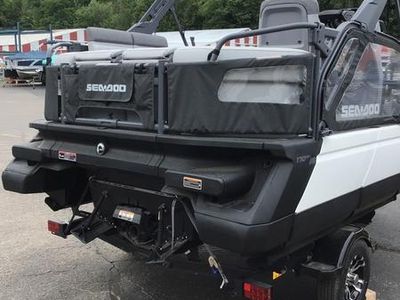 2025 Sea-Doo Switch Sport Compact - 170 hp Painted - Photo 3