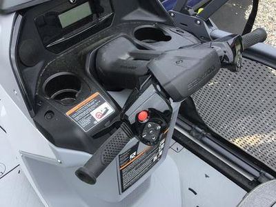 2025 Sea-Doo Switch Sport Compact - 170 hp Painted - Photo 7