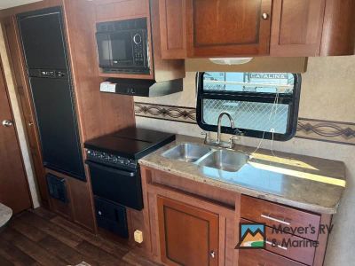 2013 Dutchmen RV Kodiak - Photo 9