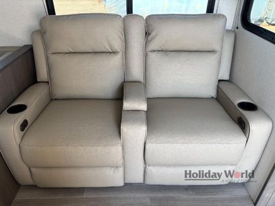 2026 Grand Design Transcend - Photo 8
