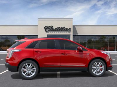 2026 Cadillac XT5 — detail view
