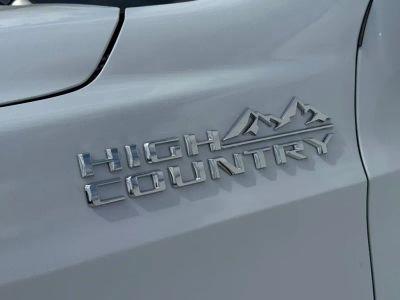 2026 Chevrolet Tahoe - Photo 15