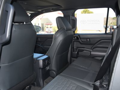 2026 Toyota 4Runner i-FORCE MAX - Photo 8