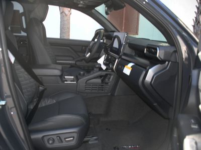 2026 Toyota 4Runner i-FORCE MAX - Photo 11
