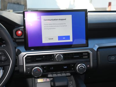 2026 Toyota 4Runner i-FORCE MAX - Photo 9