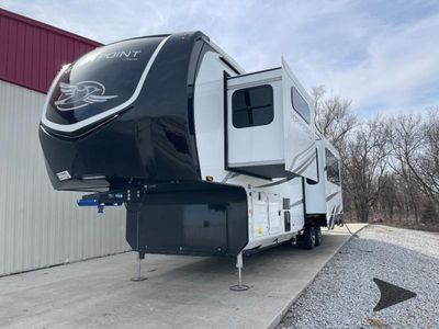 2025 Jayco North Point - Photo 2