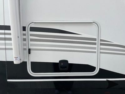 2025 Jayco North Point - Photo 8