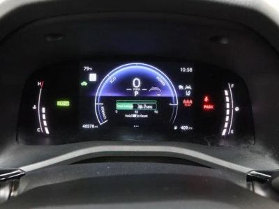 2025 Toyota Camry FWD - Photo 38