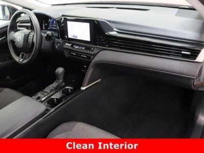 2025 Toyota Camry FWD - Photo 35