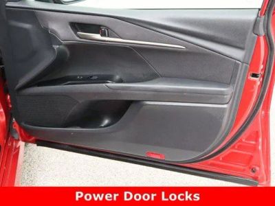 2025 Toyota Camry FWD - Photo 34
