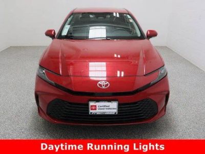 2025 Toyota Camry FWD - Photo 3