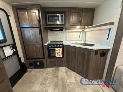 2023 Forest River RV Rockwood Ultra Lite - Photo 9