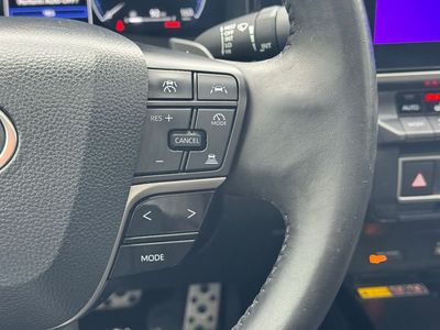 2025 Toyota Camry XSE - Photo 31