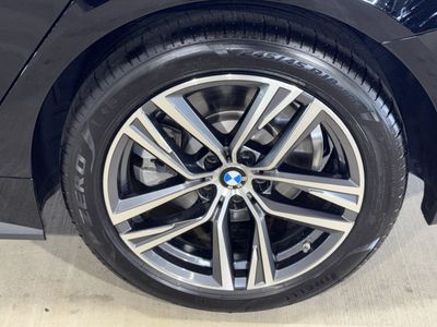 2025 BMW 4 Series - Photo 36