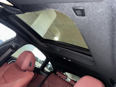 2025 BMW 4 Series - Photo 32