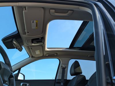 2026 Kia Sorento - Photo 23