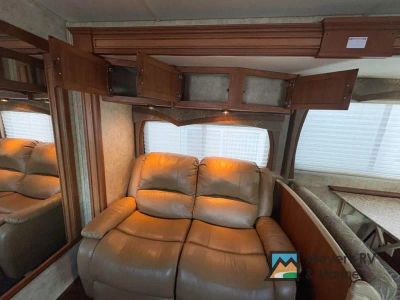 2009 Jayco Greyhawk - Photo 20