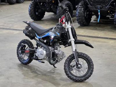 2025 SSR Motorsports SR70AE — front three-quarter view