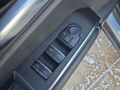 2025 GMC Acadia - Photo 14
