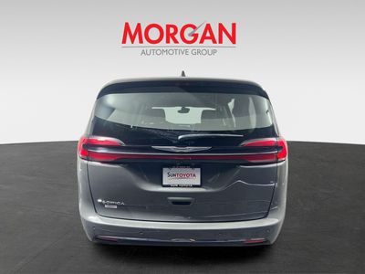 2023 Chrysler Pacifica - Photo 4