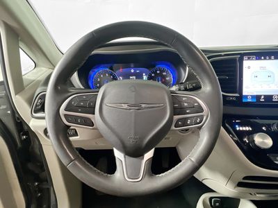 2023 Chrysler Pacifica - Photo 15