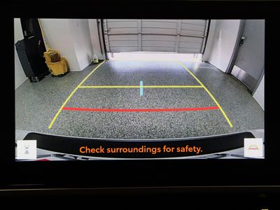 2025 Toyota Camry FWD - Photo 21