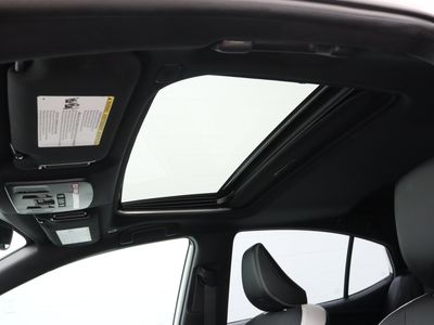 2025 Toyota Camry FWD - Photo 26