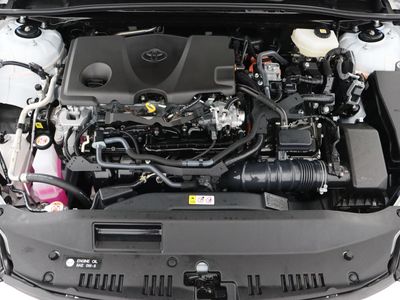 2025 Toyota Camry FWD - Photo 39