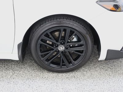 2025 Toyota Camry FWD - Photo 5