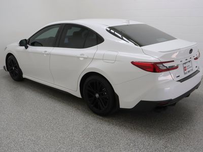 2025 Toyota Camry FWD - Photo 9