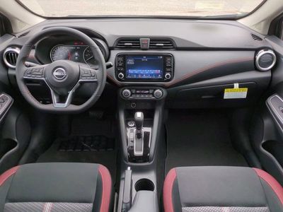 2025 Nissan Versa - Photo 13