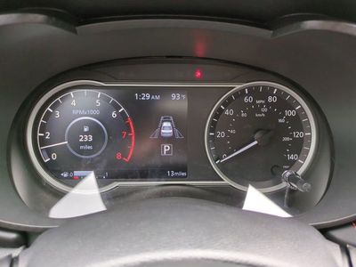 2025 Nissan Versa - Photo 24