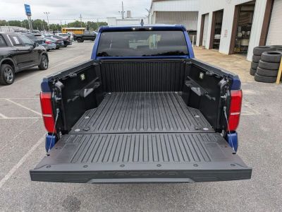 2025 Toyota Tacoma - Photo 26