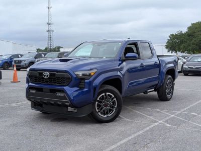 2025 Toyota Tacoma - Photo 1