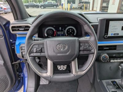 2025 Toyota Tacoma - Photo 11